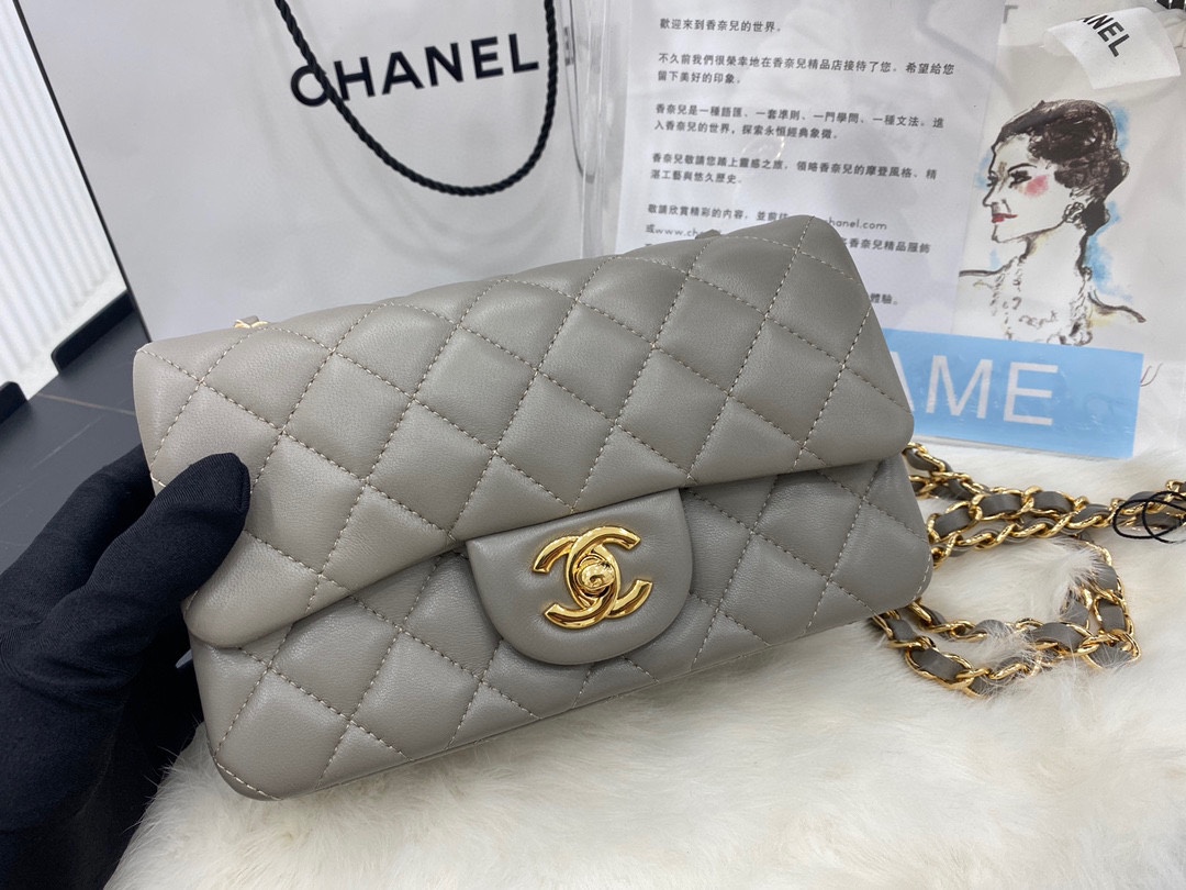 Hot Sale Chanel Classic Flap Sheepskin Shoulder Bag 20Cm For Ladies Light Gray Wiht Gold