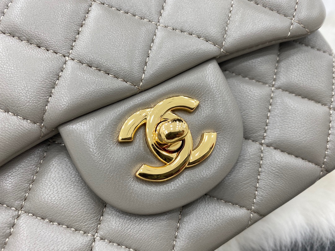 Hot Sale Chanel Classic Flap Sheepskin Small Shoulder Bag 17cm Best Gift Replica Khaki With Gold