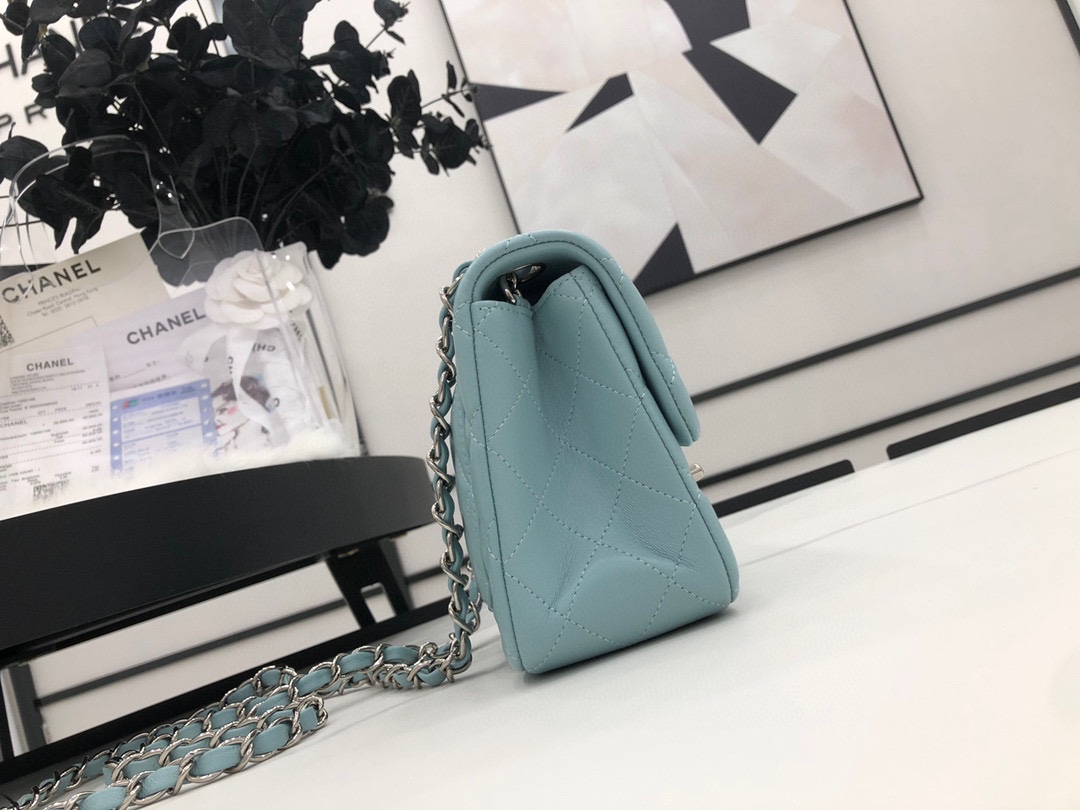 Hot Sale Chanel Classic Flap Sheepskin Small Shoulder Bag 17cm Best Gift Replica Light Green With Sliver