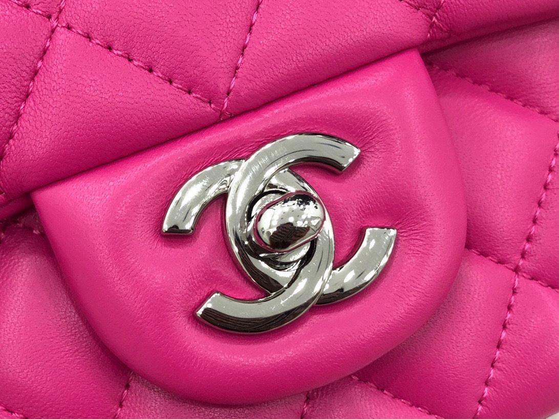 Hot Sale Chanel Classic Flap Sheepskin Small Shoulder Bag 17cm Best Gift Replica Rose With Sliver