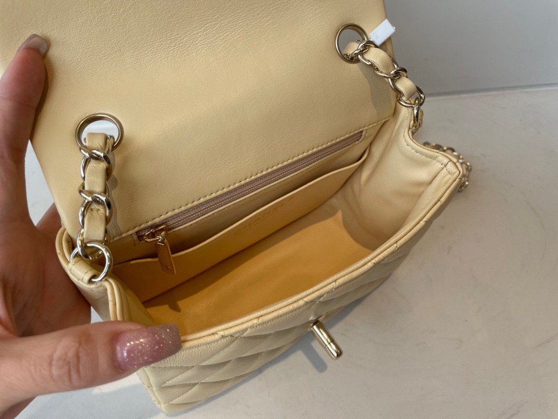 Hot Sale Chanel Classic Flap Sheepskin Small Shoulder Bag 17cm Best Gift Replica Yellow With Gold