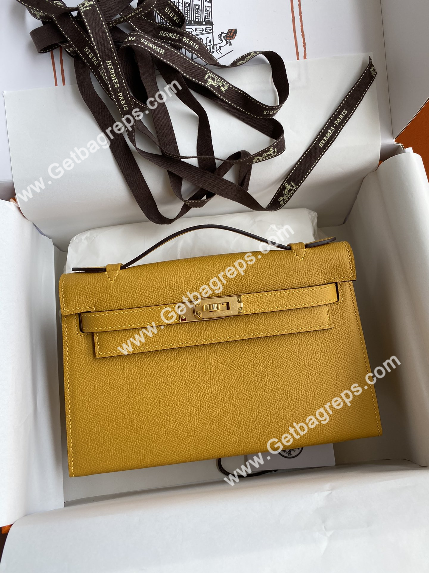 Kelly 22cm Epsom Amber With Gold