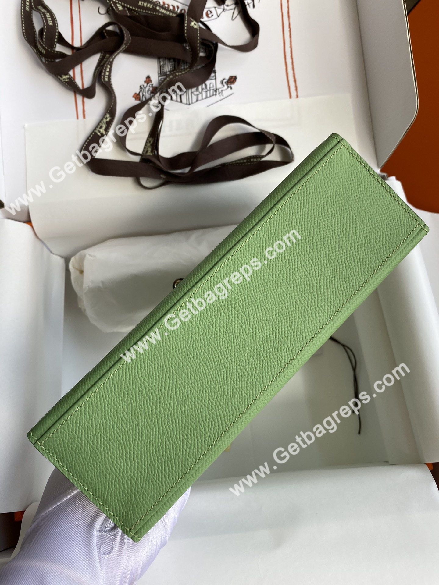 Kelly 22cm Epsom Avocado Green With Silver