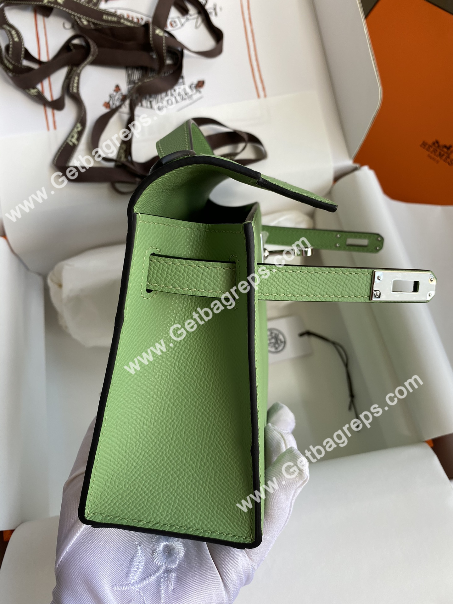 Kelly 22cm Epsom Avocado Green With Silver