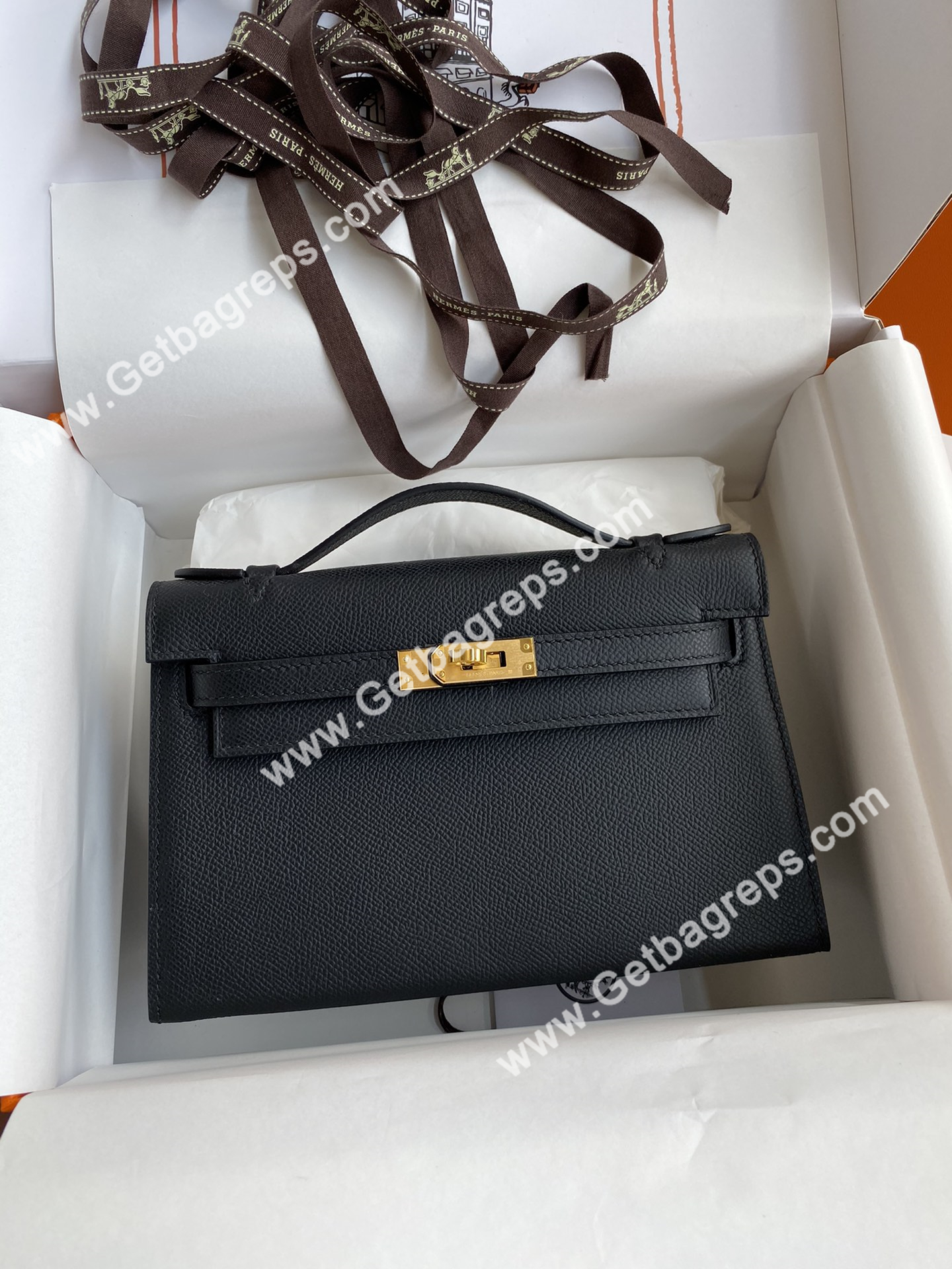Kelly 22cm Epsom Black With Gold