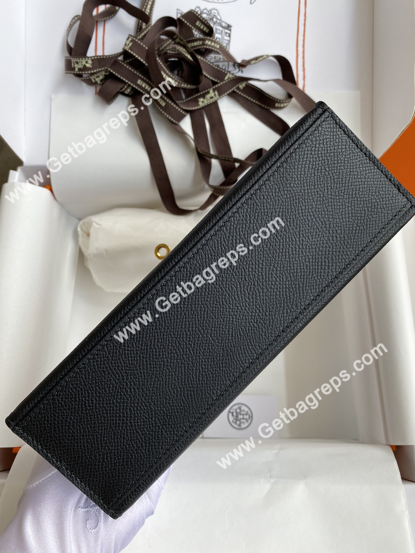 Kelly 22cm Epsom Black With Gold