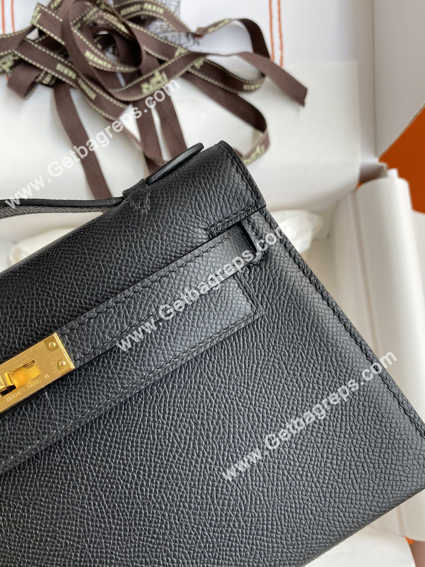 Kelly 22cm Epsom Black With Gold