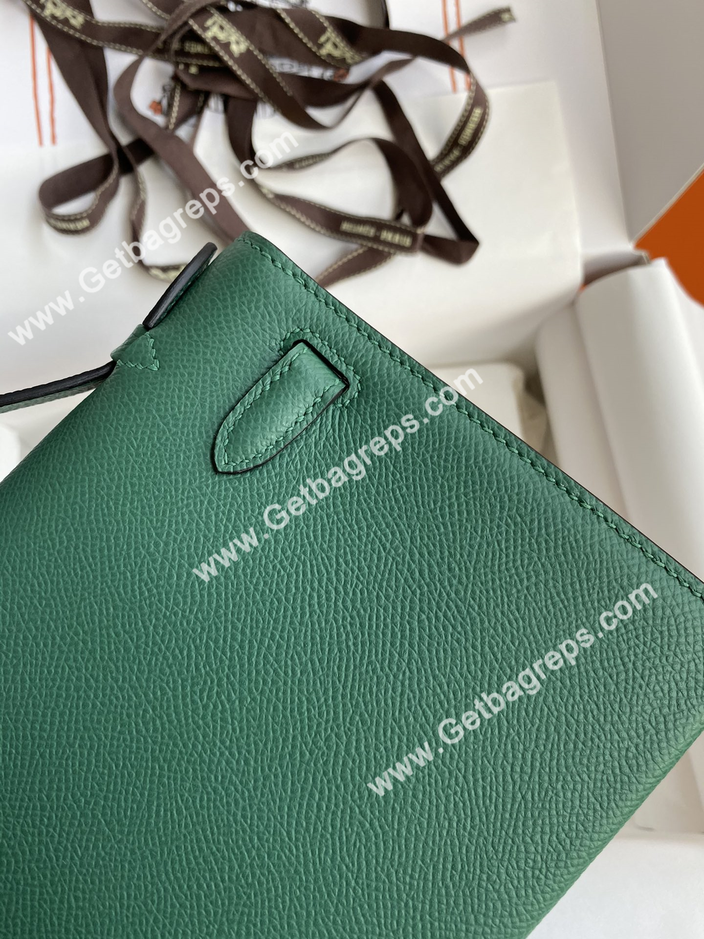 Kelly 22cm Epsom Malachite Green With Gold