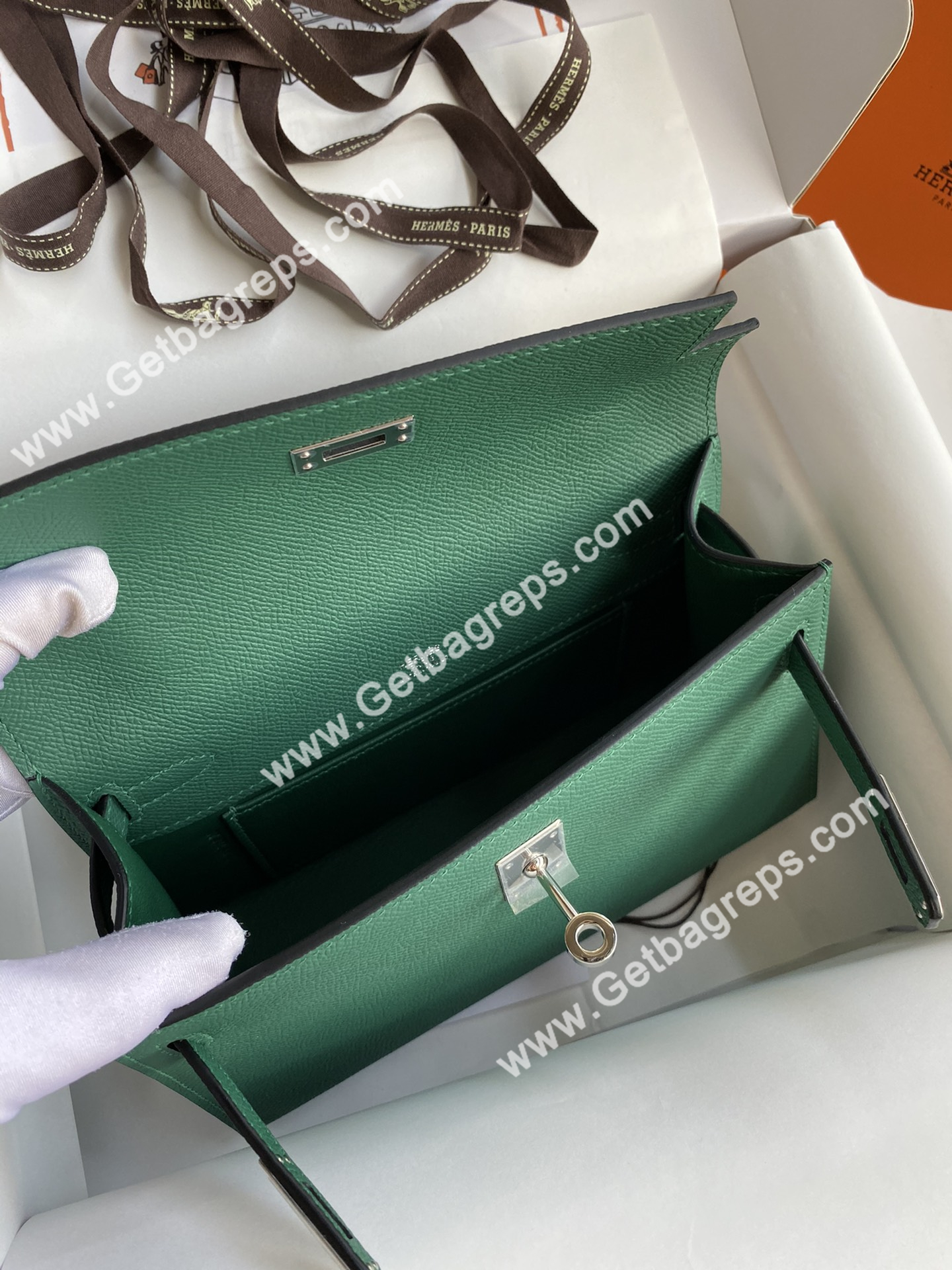 Kelly 22cm Epsom Malachite Green With Silver