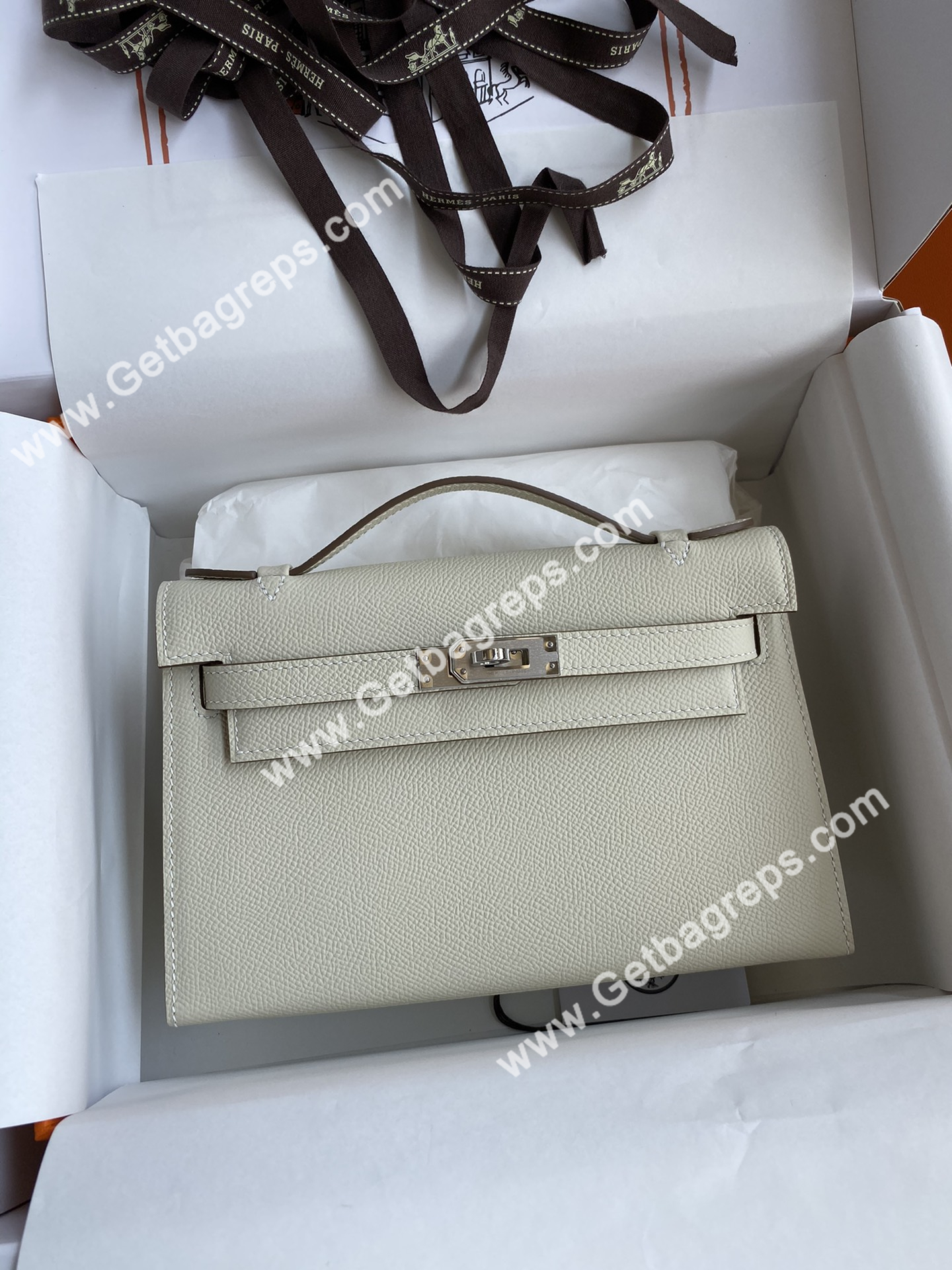 Kelly 22cm Epsom Milkshake Whitey With Silver