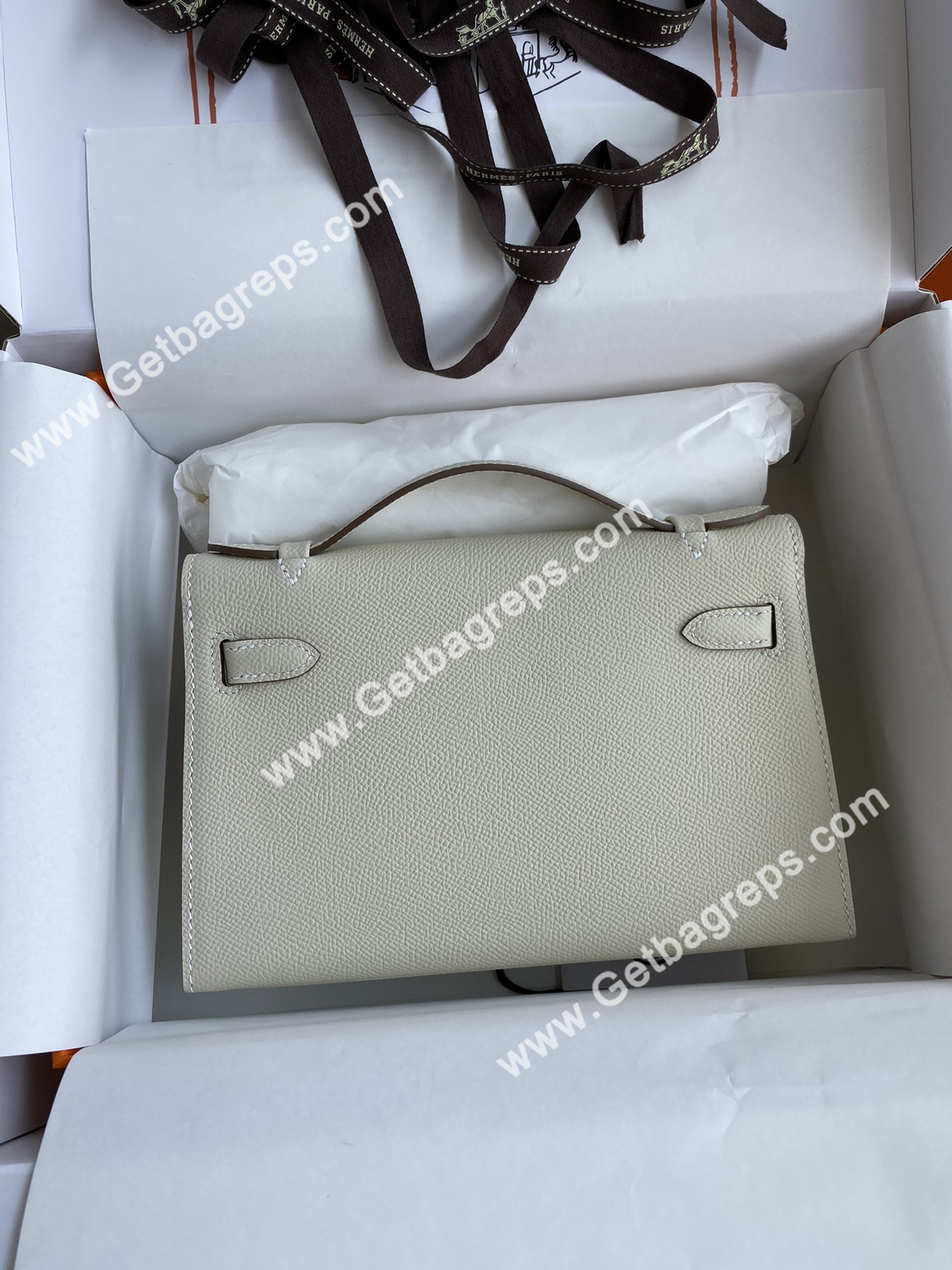 Kelly 22cm Epsom Milkshake Whitey With Silver