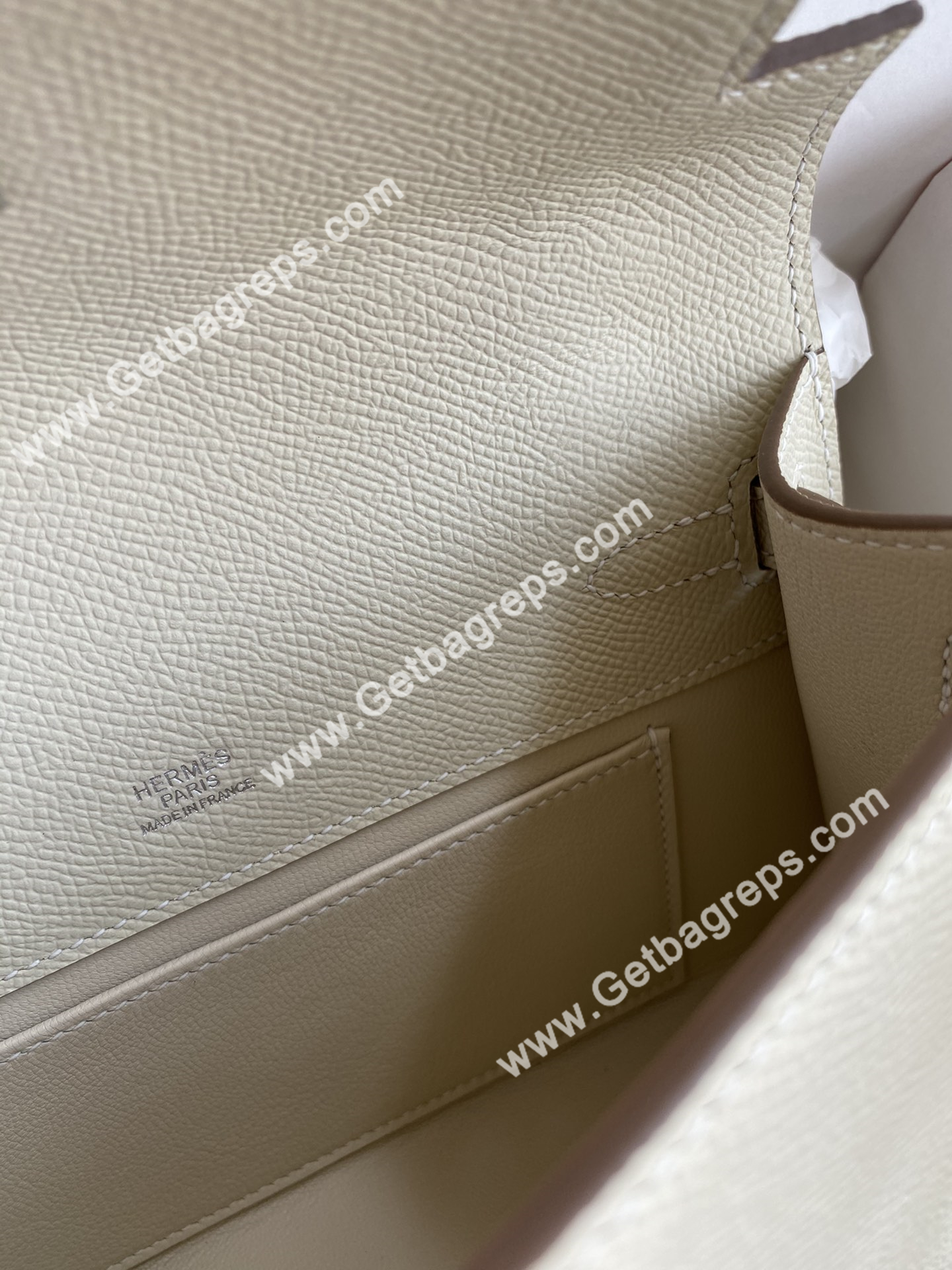 Kelly 22cm Epsom Milkshake Whitey With Silver
