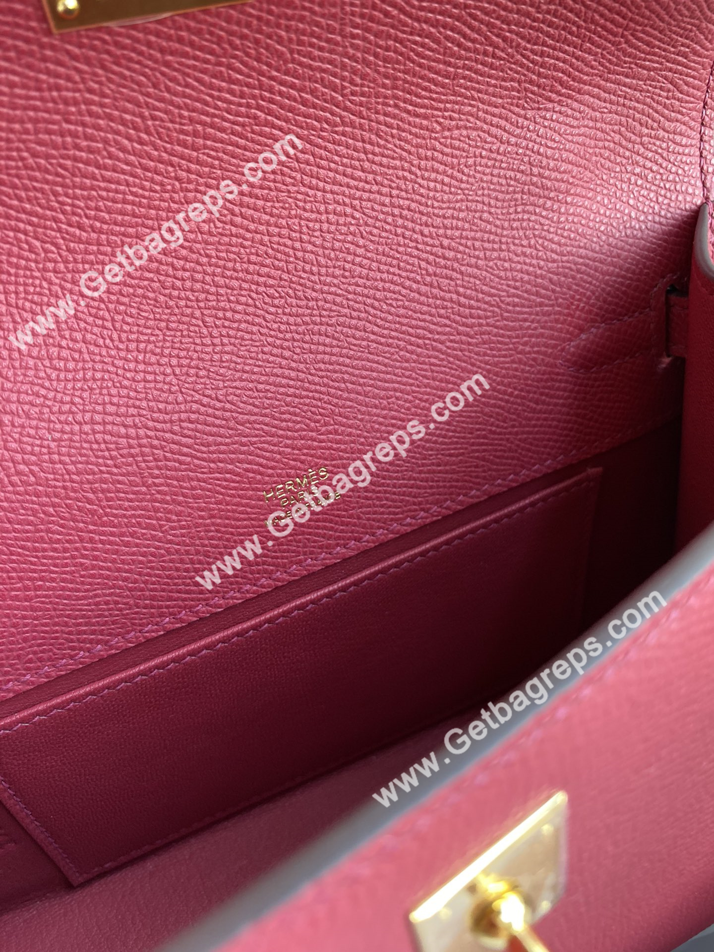 Kelly 22cm Epsom Ruby With Gold