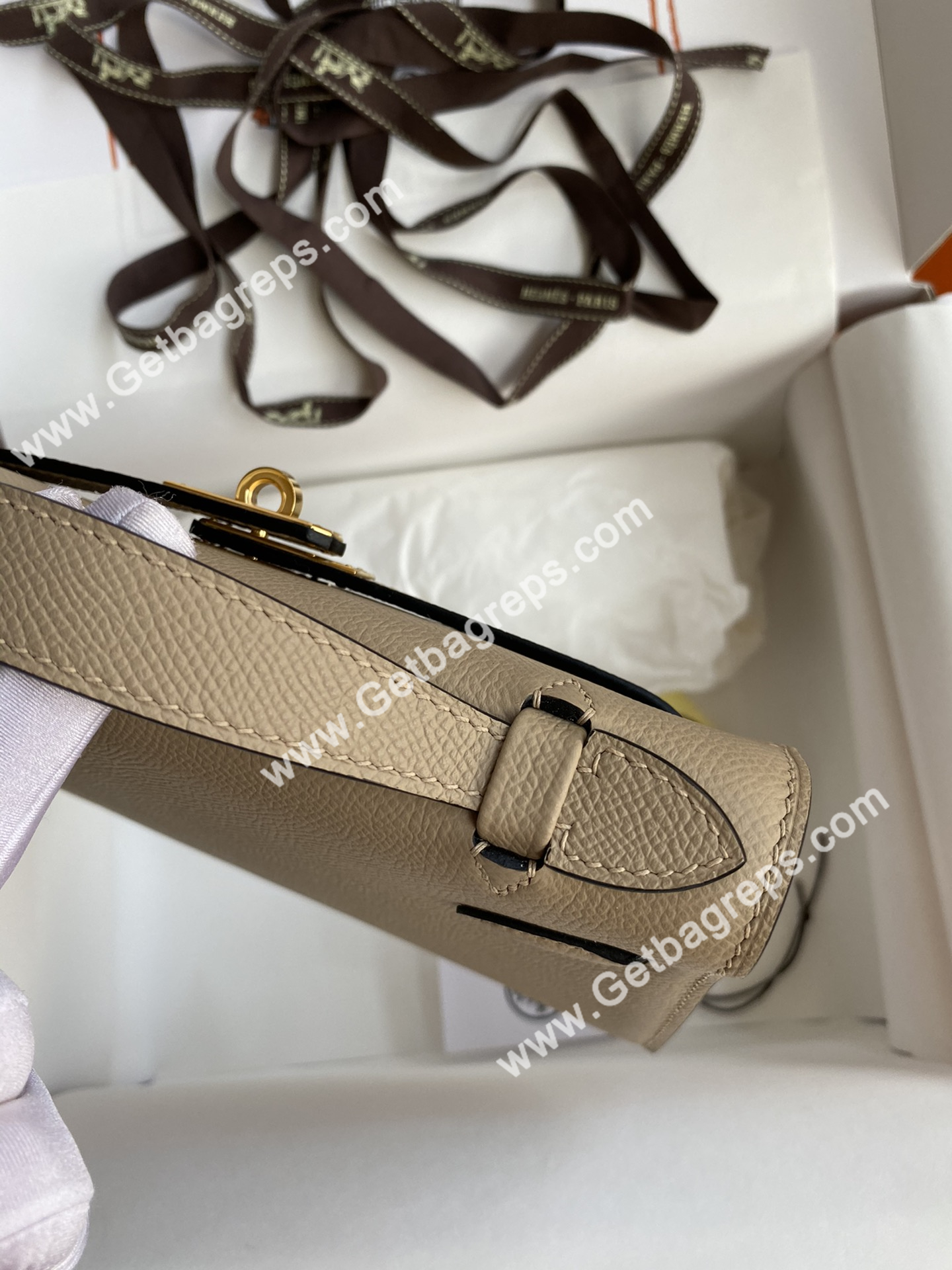 Kelly 22cm Epsom Spotted Dove Grey With Gold