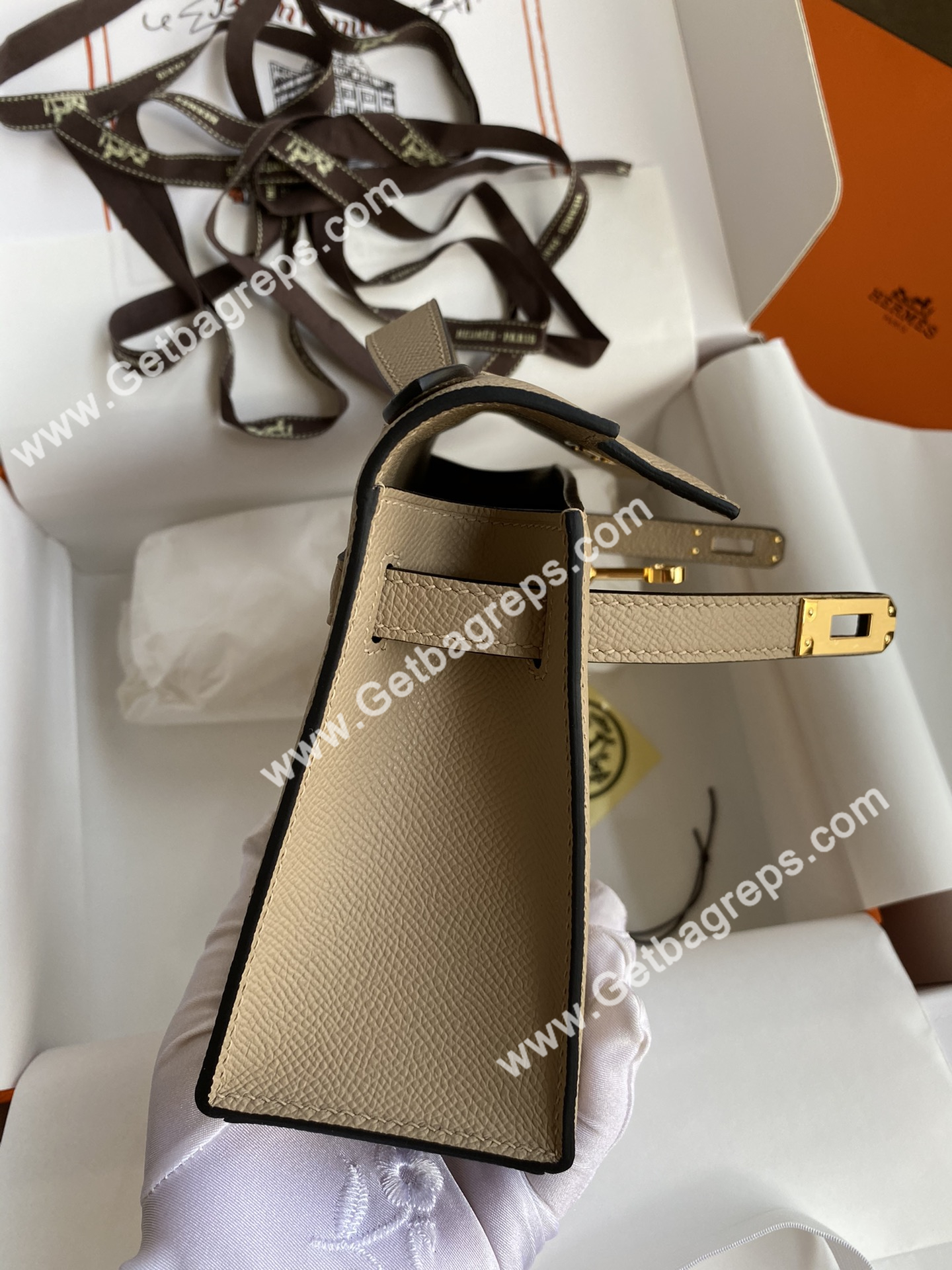 Kelly 22cm Epsom Spotted Dove Grey With Gold