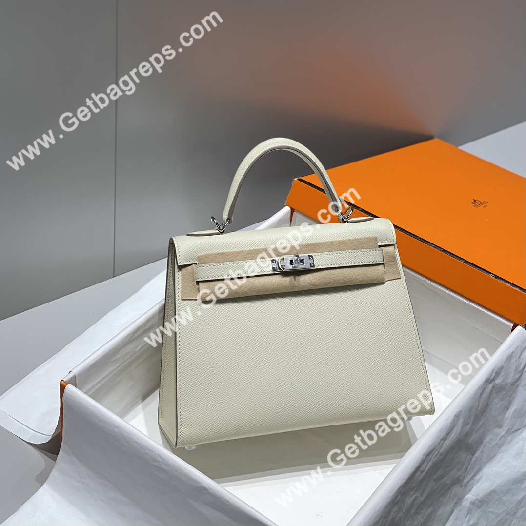 Kelly 25cm Epsom Milkshake white With Silver