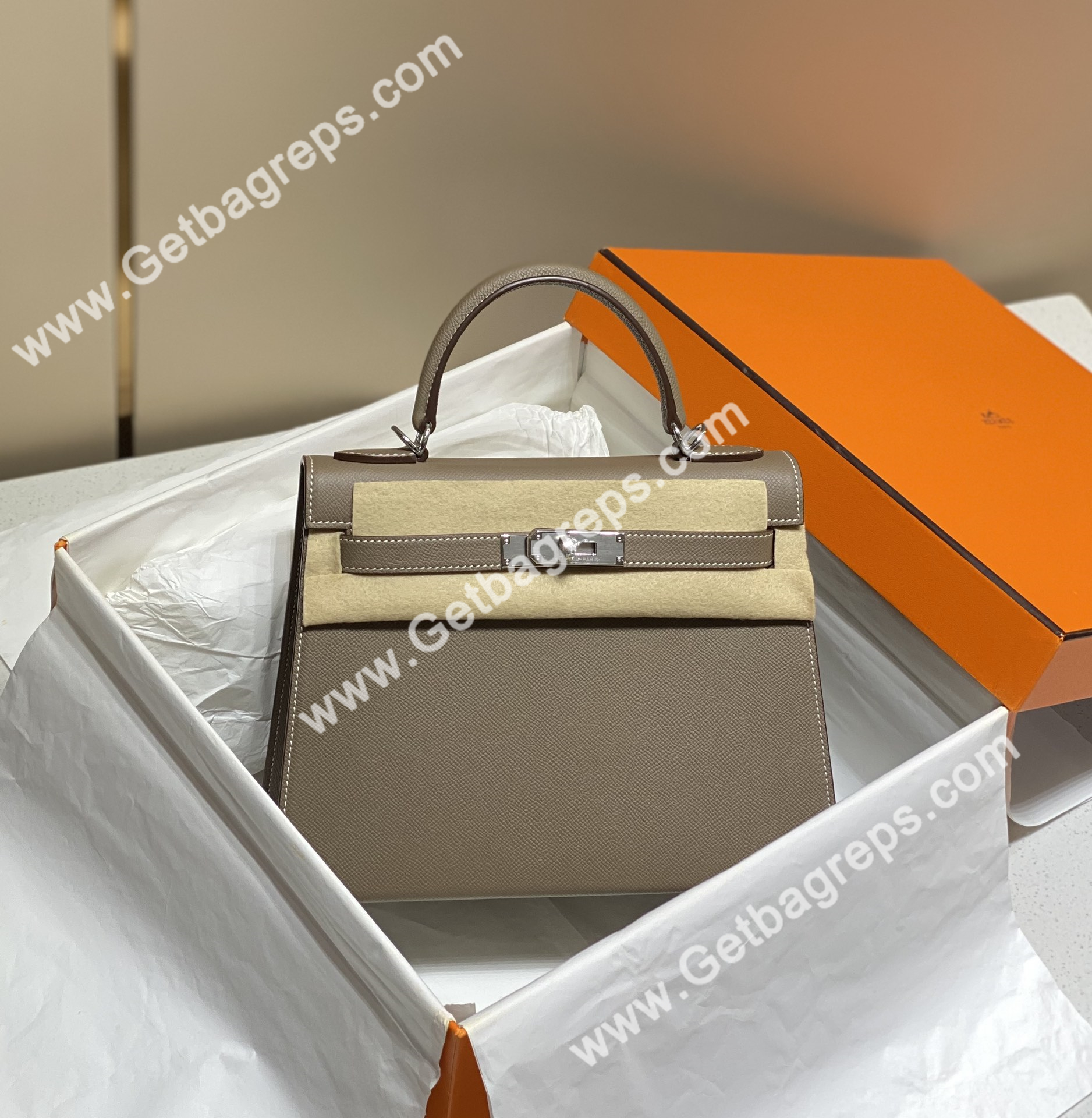 Kelly 28cm Epsom Elephant Grey With Gold