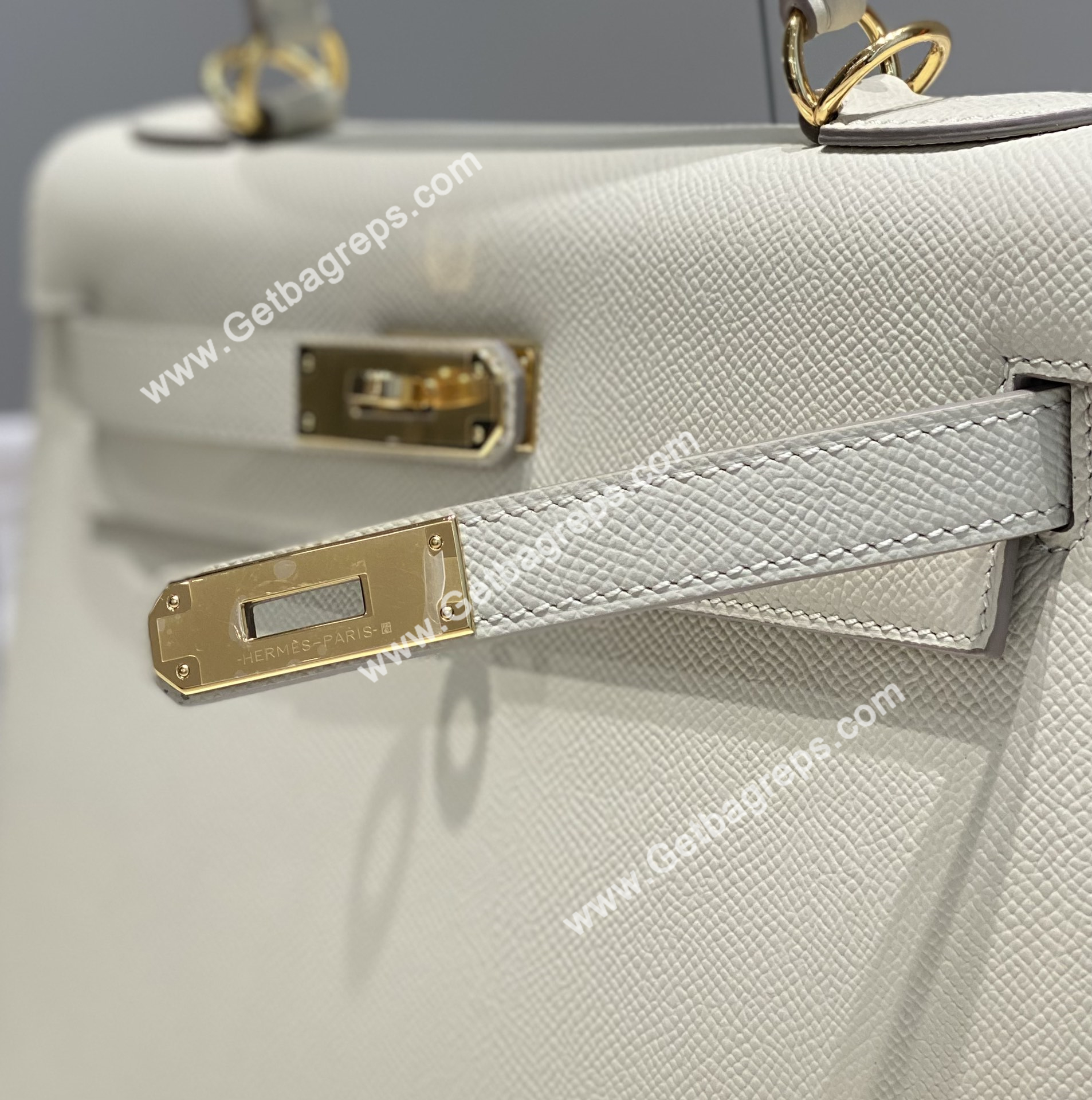 Kelly 28cm Epsom Milkshake white With Gold