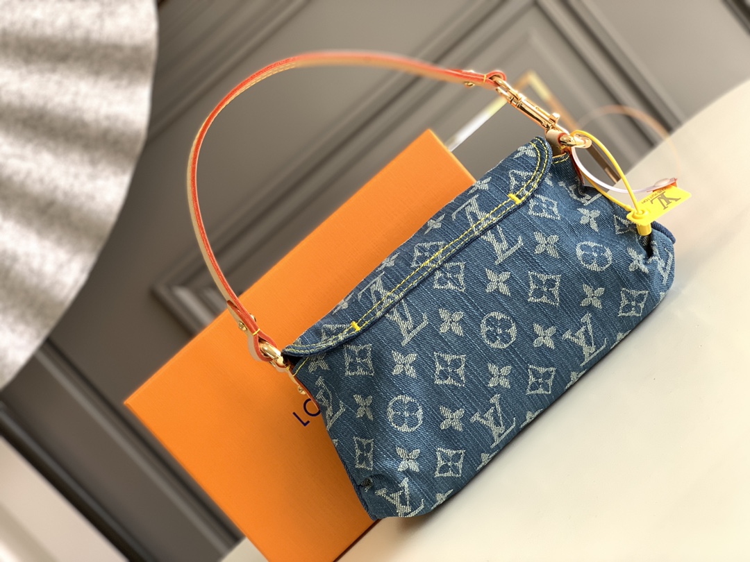 LOUIS VUITTON Mini Pleaty Shoulder Bag Monogram Denim M95050