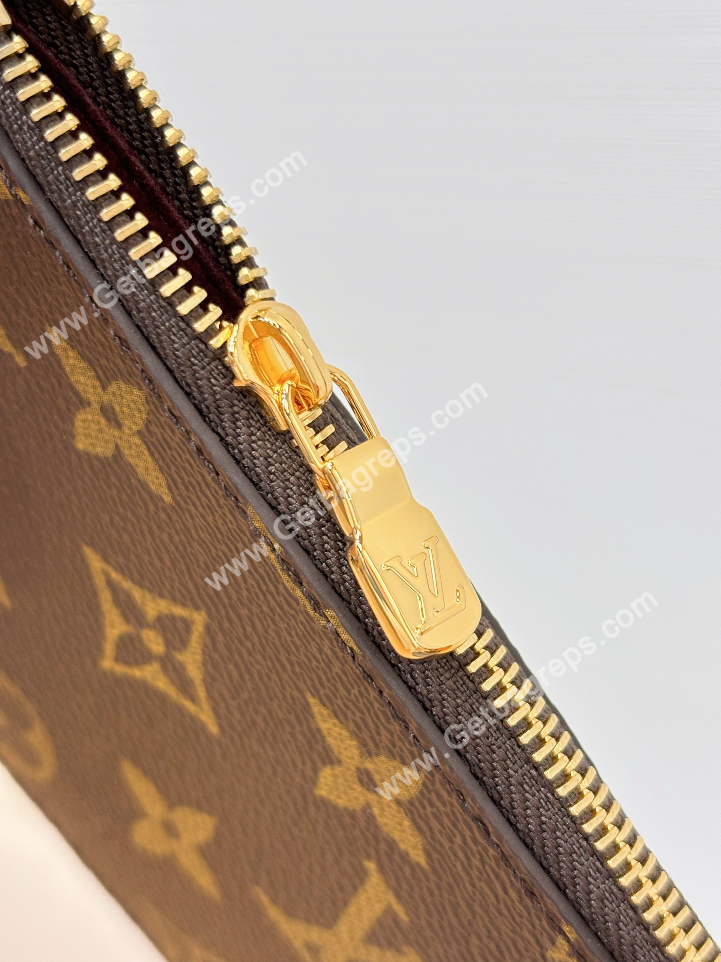 LV M12925 All in Bb Monogram