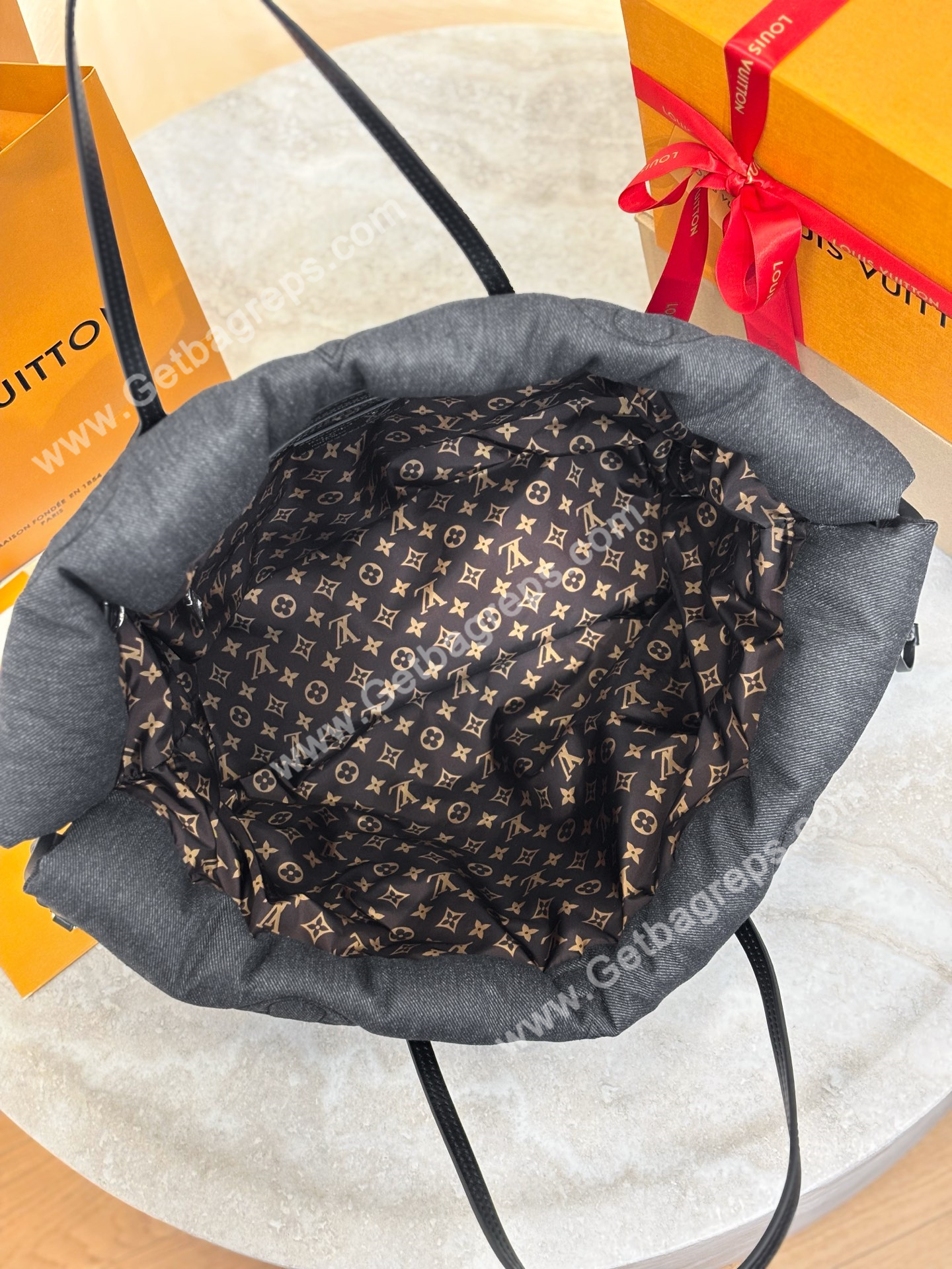 LV M26364 Neverfull Inside Out MM Black Jeans