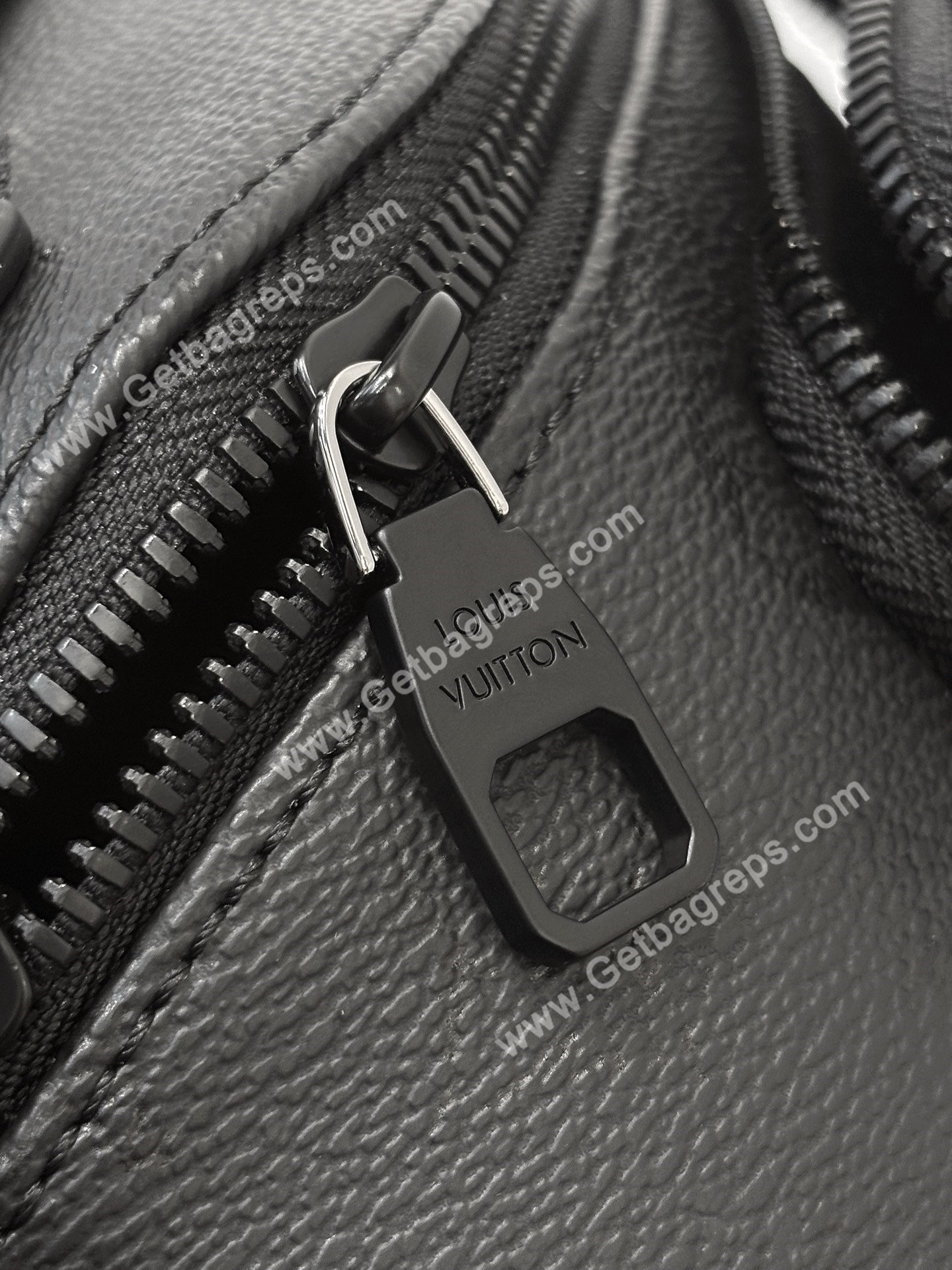 LV M26763 Rush Bumbag Black Monogram Midnight
