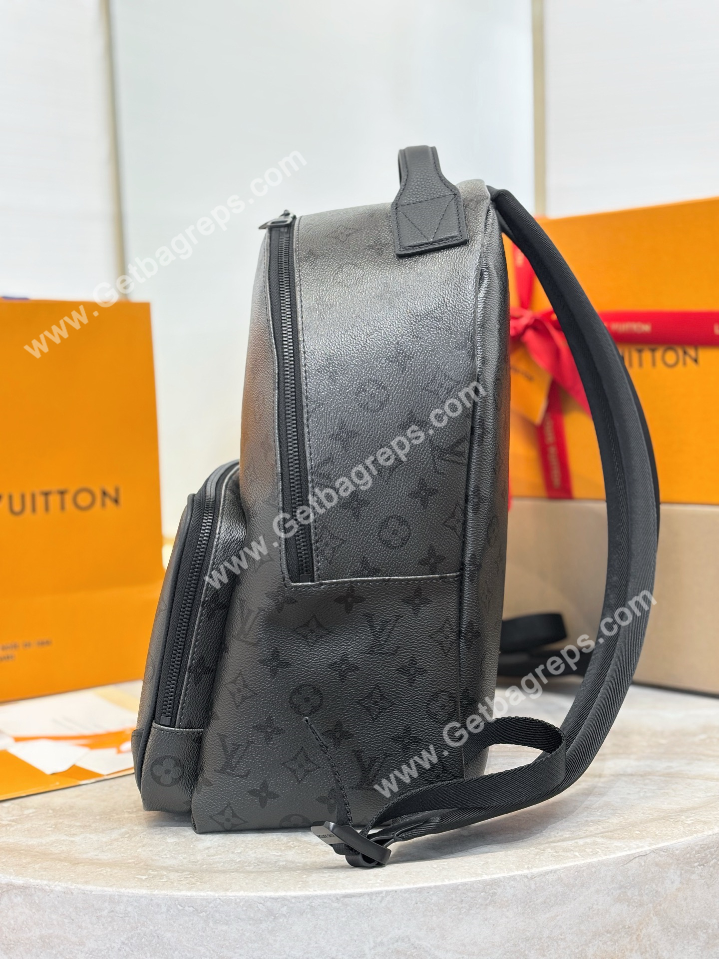 LV M26765 Discovery Cargo Backpack Black Monogram Midnight