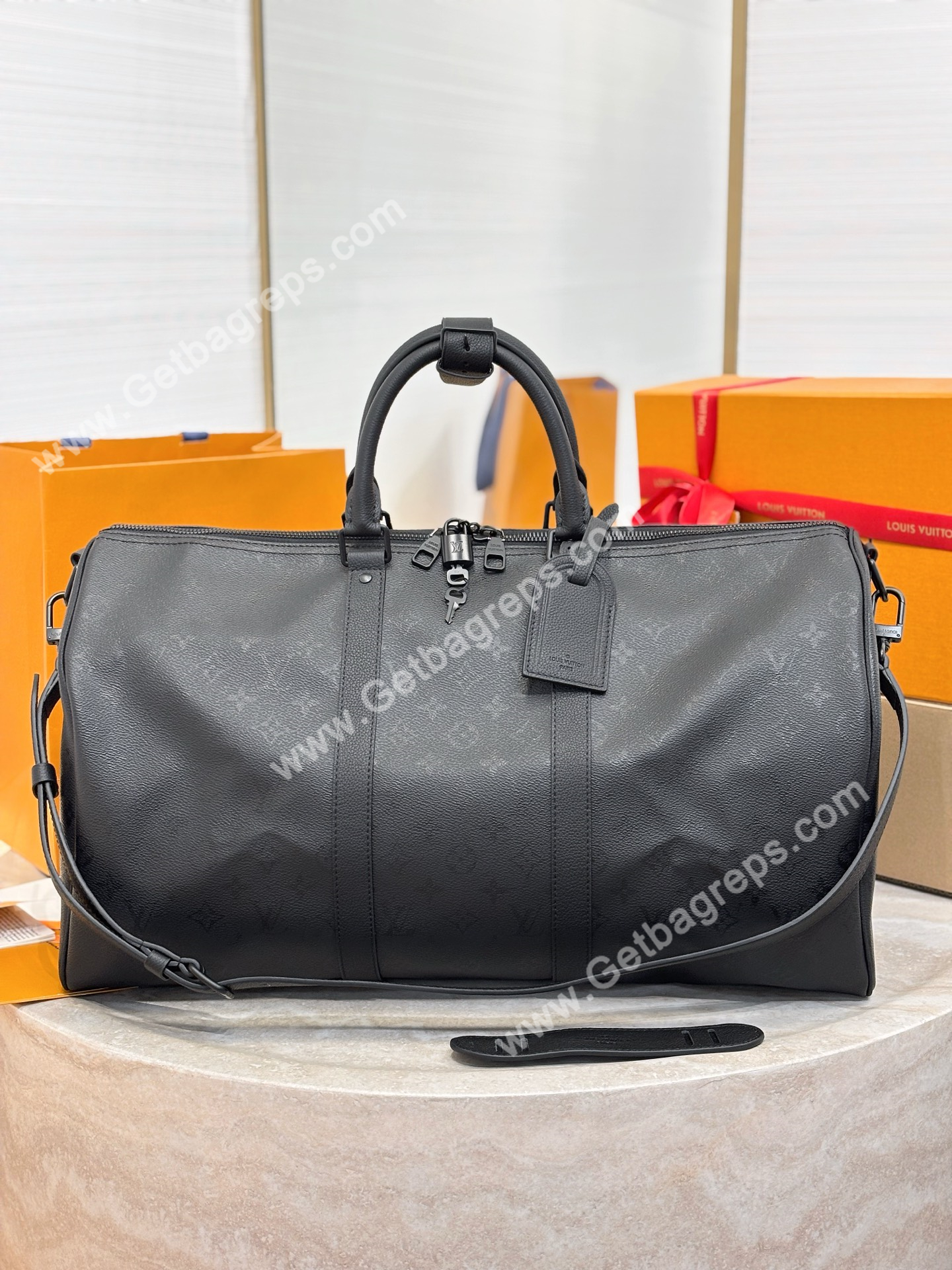 LV M28403 Keepall Bandouliere 50 Black Monogram Midnight