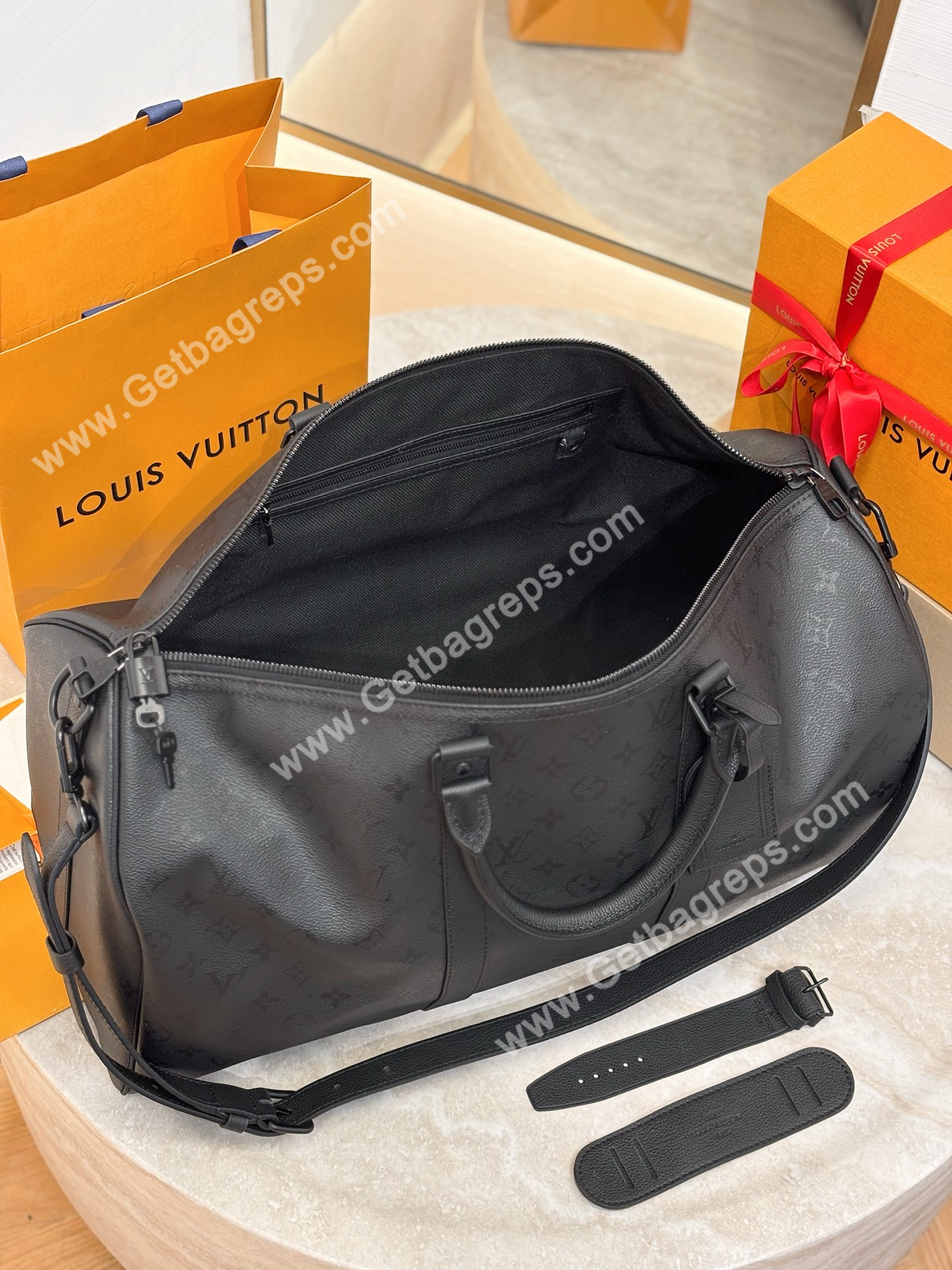 LV M28403 Keepall Bandouliere 50 Black Monogram Midnight