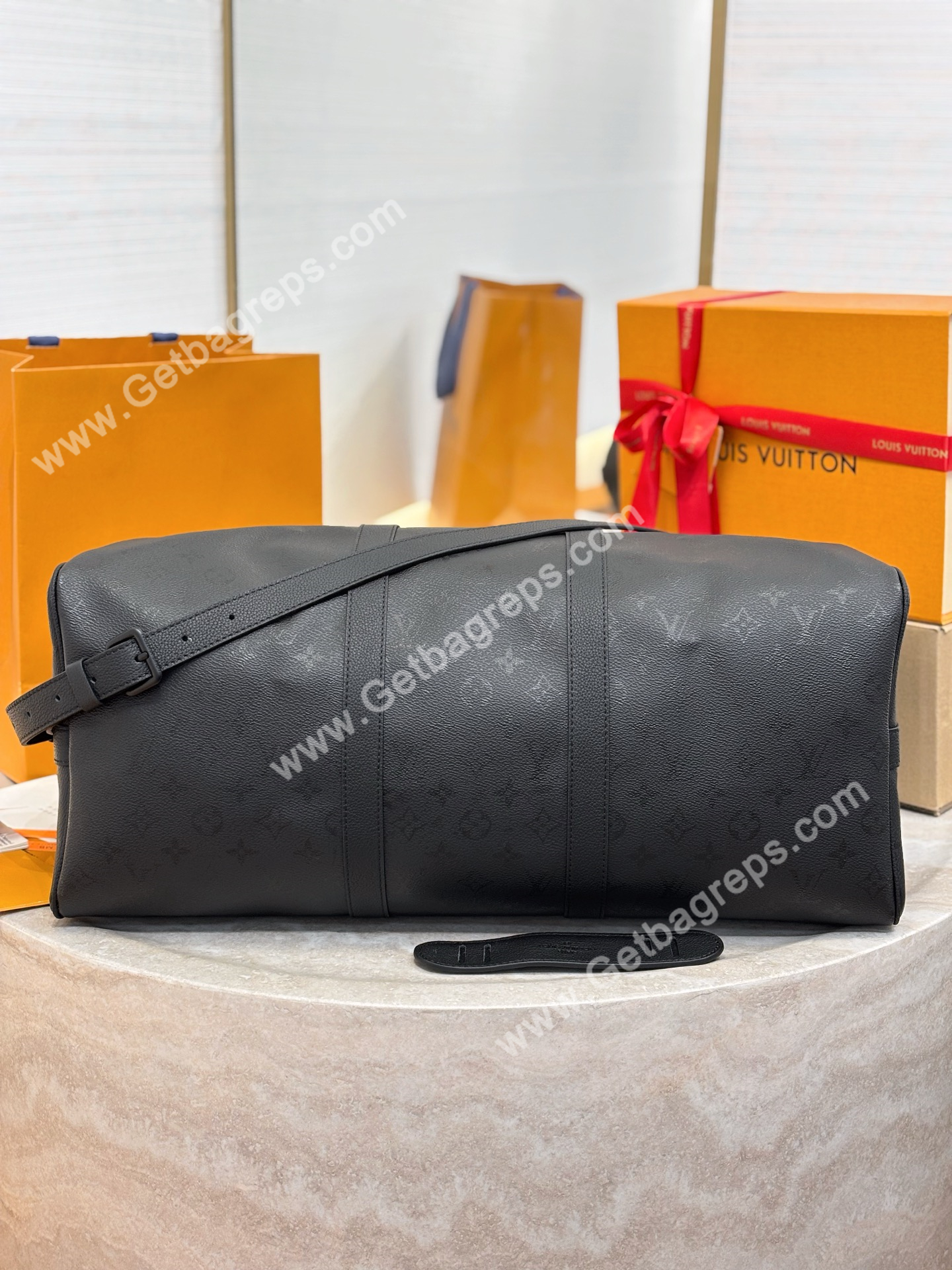 LV M28403 Keepall Bandouliere 50 Black Monogram Midnight