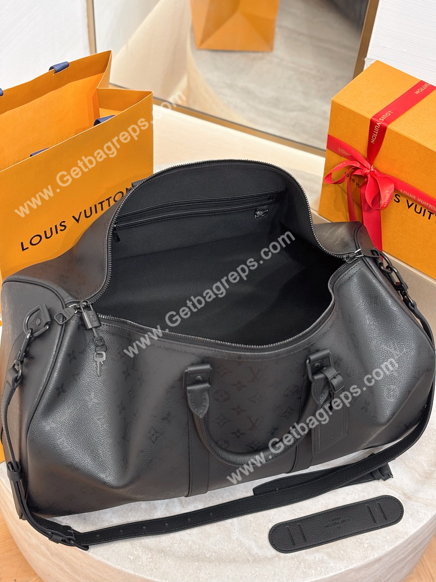 LV M28403 Keepall Bandouliere 55 Black Monogram Midnight