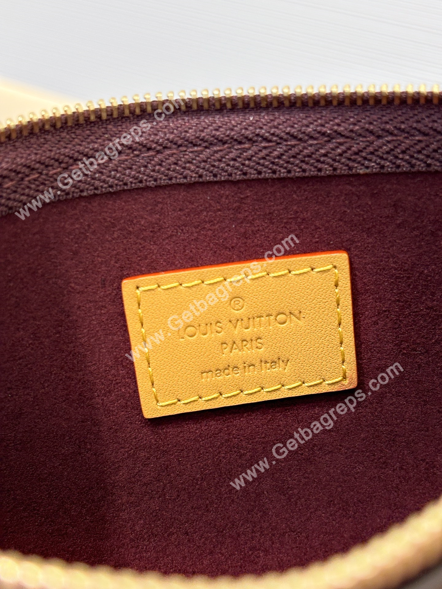 LV M46197 Carryall Monogram Canvas MM Hobo Bag