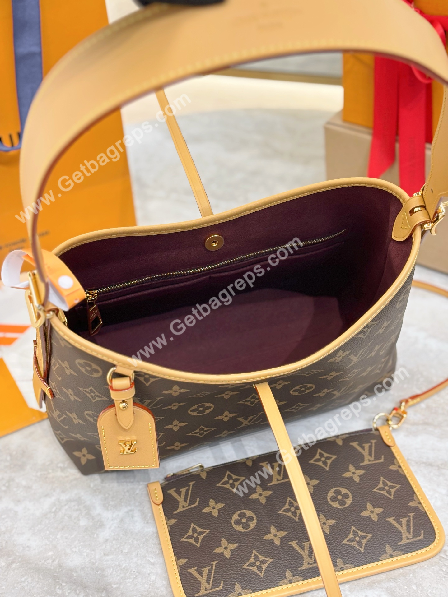 LV M46203 Carryall Monogram Canvas PM Hobo Bag