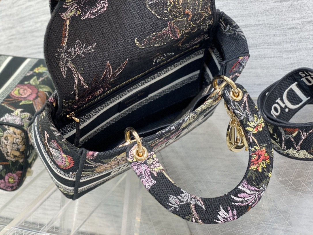 Lady D-Lith Bag Medium Powder Black Dior Jardin Botanique Embroidery