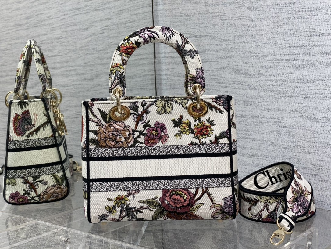 Lady D-Lith Bag Medium Powder White Dior Jardin Botanique Embroidery