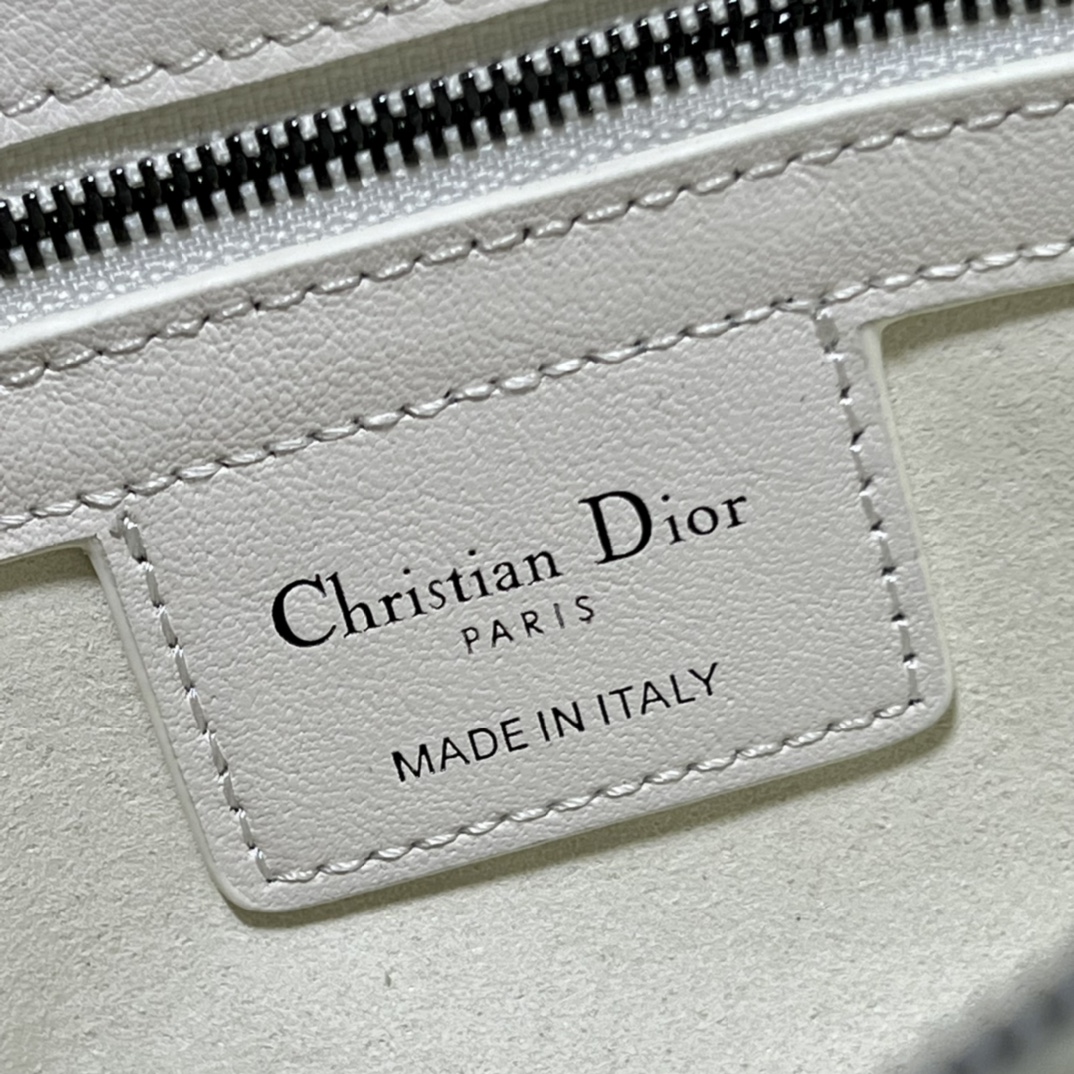 Lady Dior 95.22 Large White Cannage Lambskin With Black Hardware 