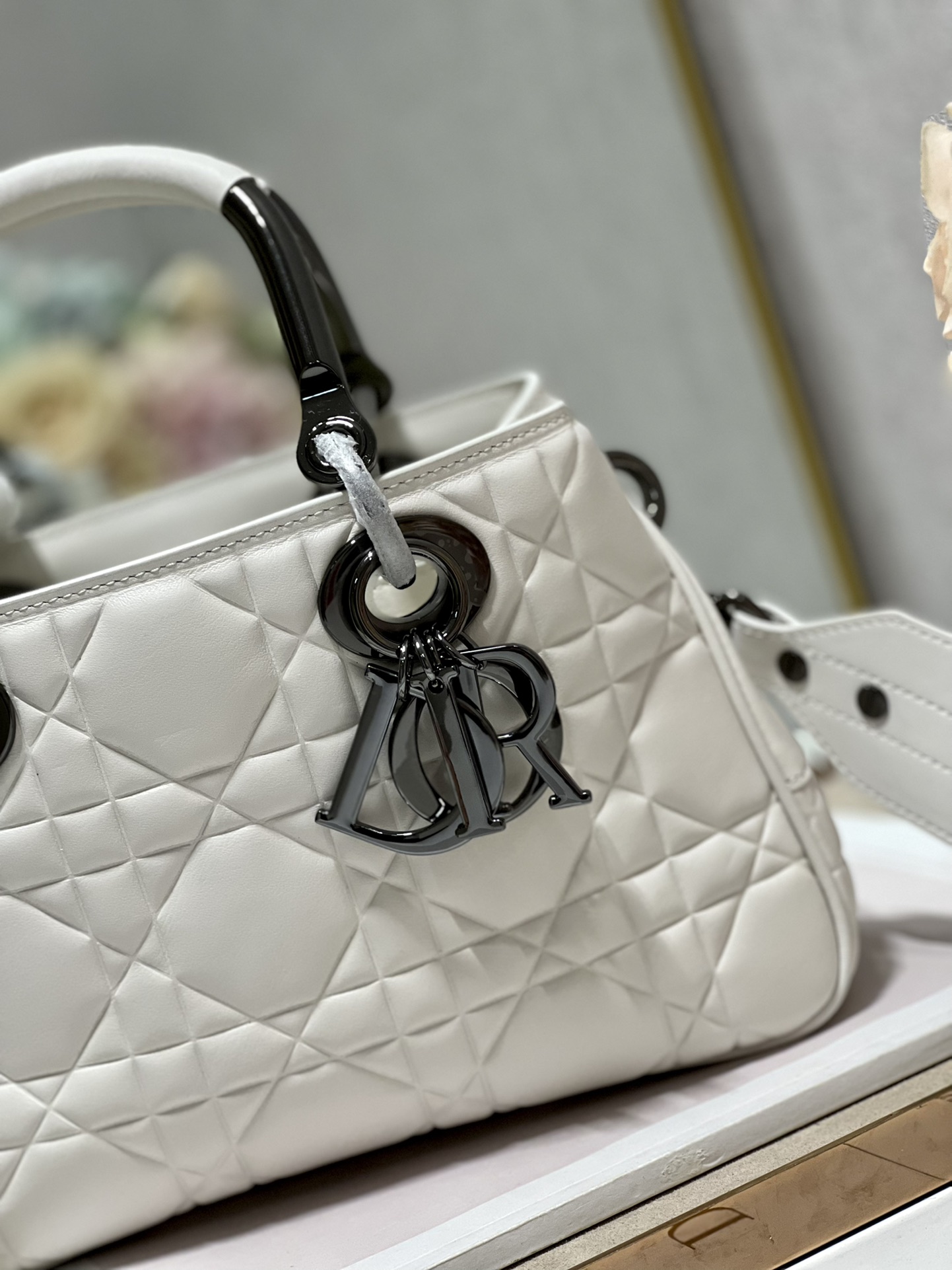 Lady Dior 95.22 Medium White Cannage Lambskin With Black Hardware 