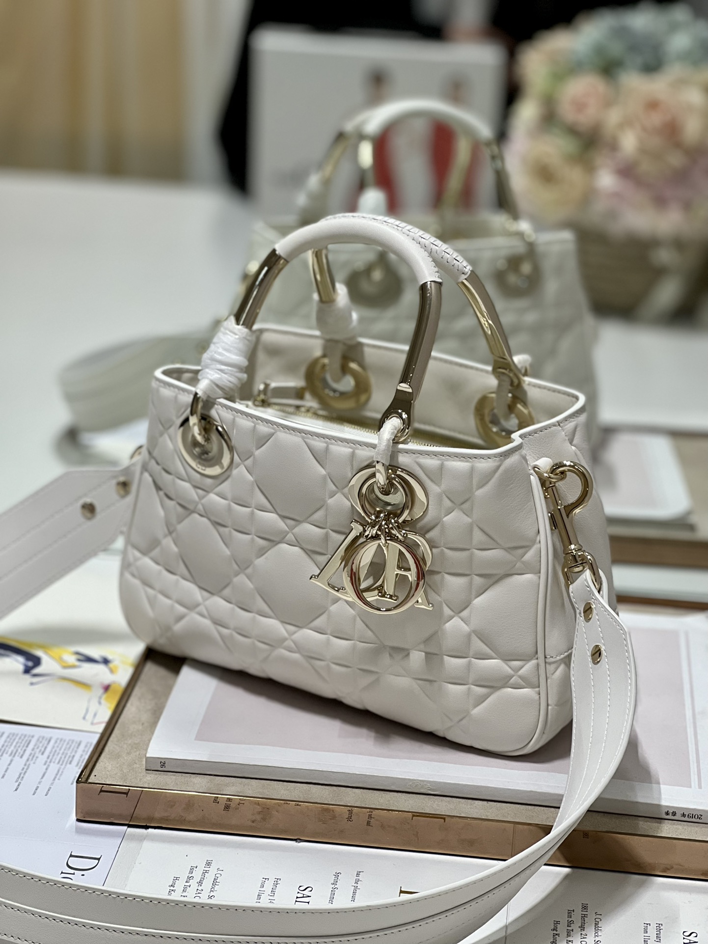 Lady Dior 95.22 Medium White Cannage Lambskin With Gold Hardware 