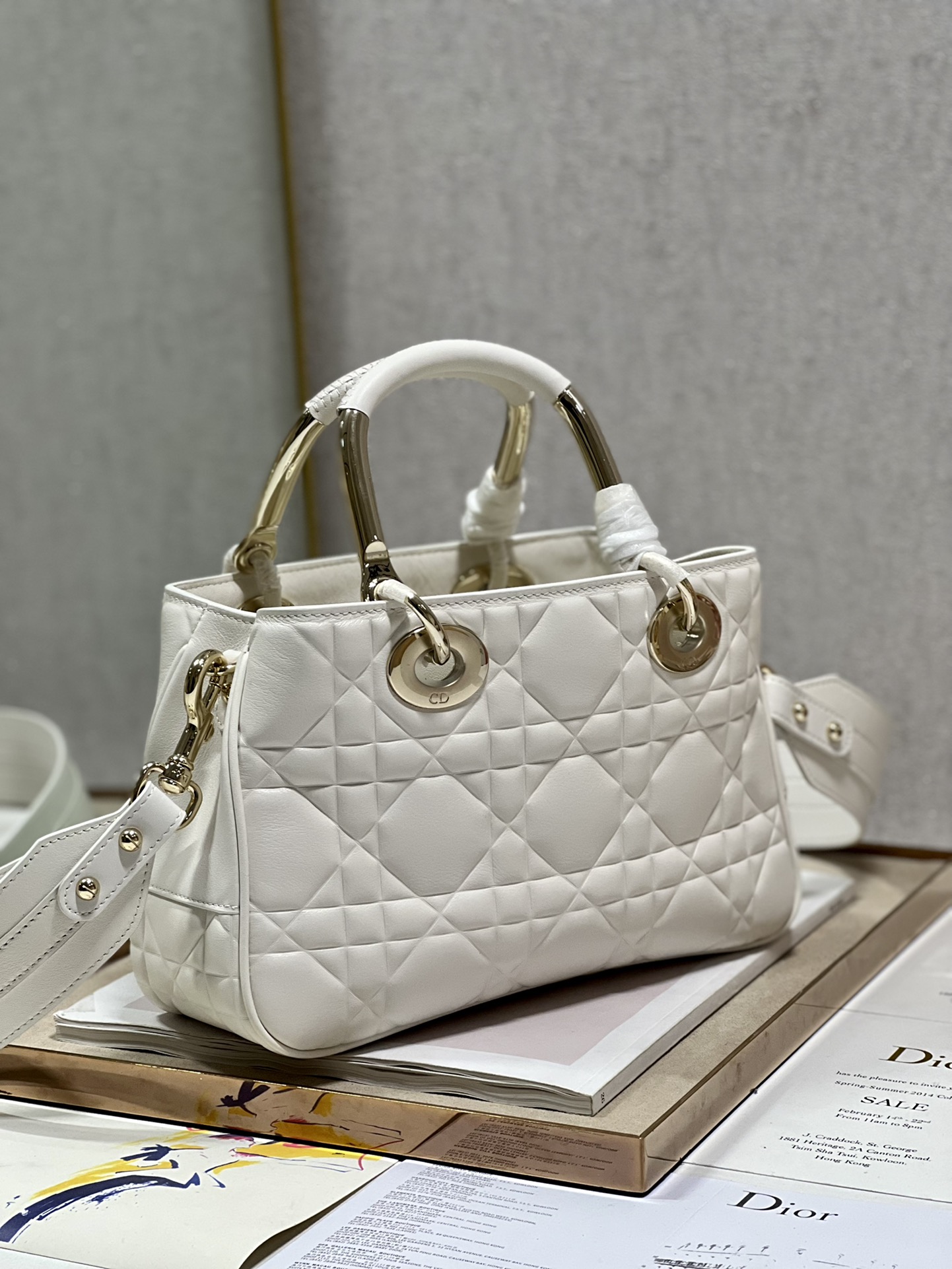 Lady Dior 95.22 Medium White Cannage Lambskin With Gold Hardware 