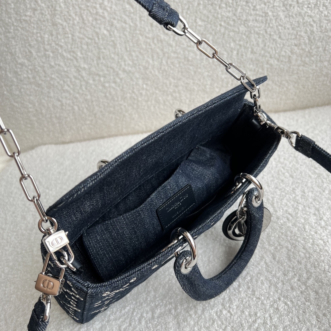 Lady Dior D-JOY Bag Eyelet Blue Cannage Denim