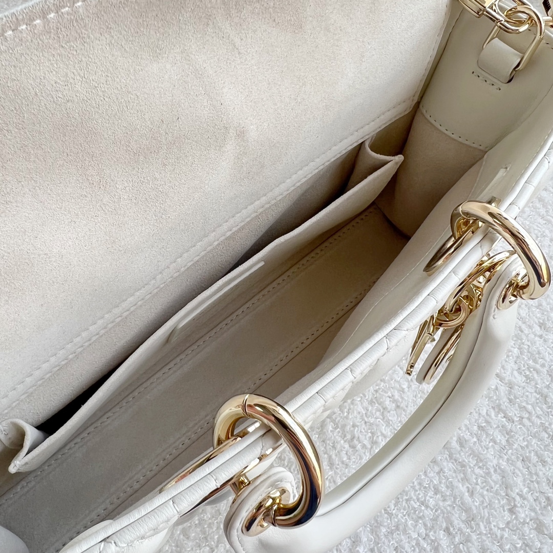 Lady Dior D-JOY Bag Latte Cannage Lambskin White