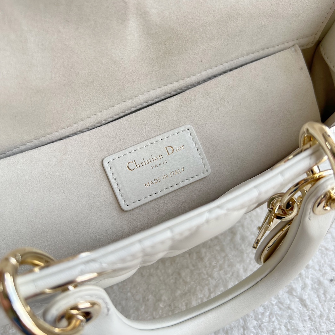 Lady Dior D-JOY Bag Latte Cannage Lambskin White