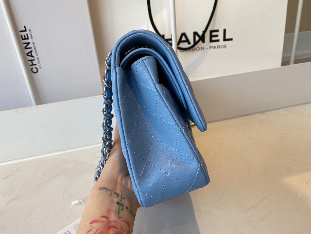 Limited Edition Chanel Classic Flap 17CM 20Cm 25CM Sheepskin Shoulder Bag High End Blue With Sliver