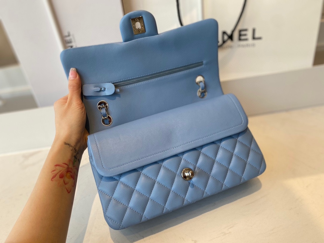 Limited Edition Chanel Classic Flap 17CM 20Cm 25CM Sheepskin Shoulder Bag High End Blue With Sliver