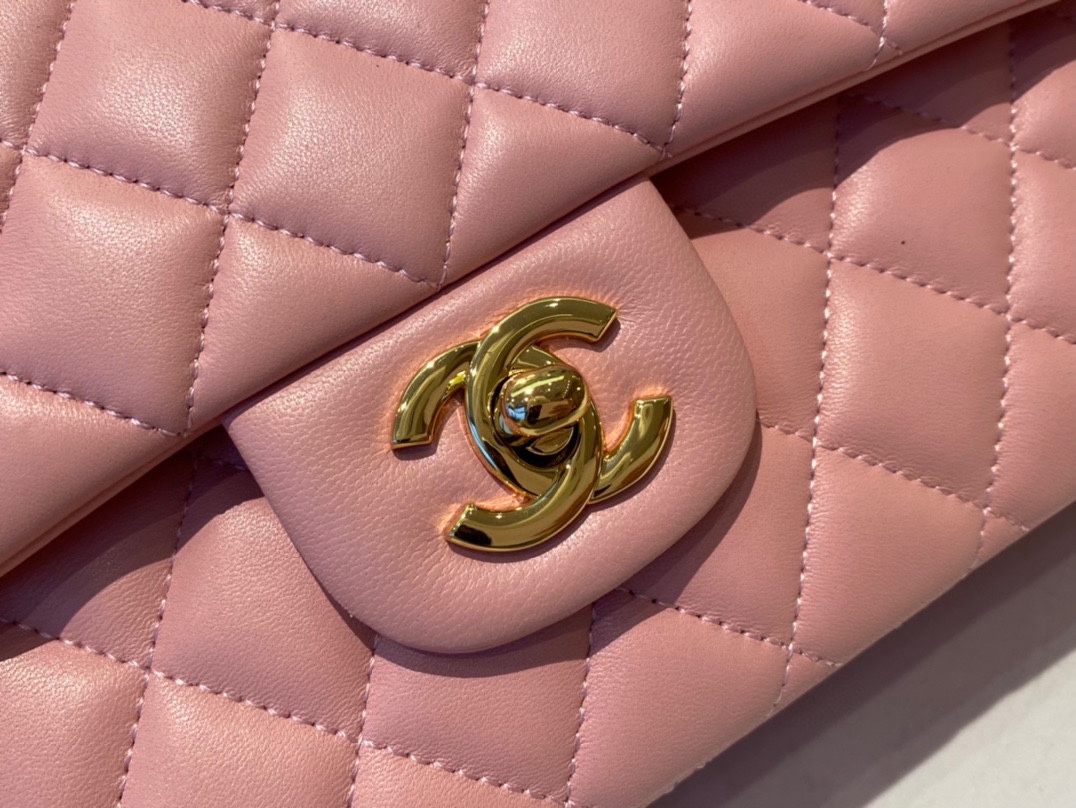 Limited Edition Chanel Classic Flap 17CM 20Cm 25CM Sheepskin Shoulder Bag High End Pink With Gold