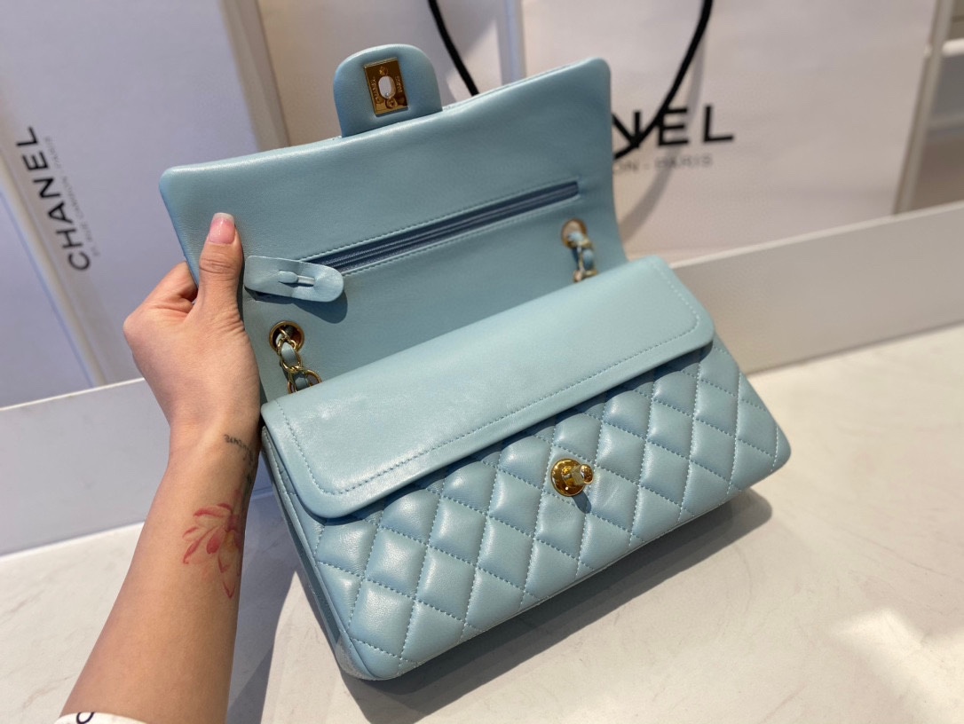 Limited Edition Chanel Classic Flap 17CM 20Cm 25CM Sheepskin Shoulder Bag High End Water Blue With Gold