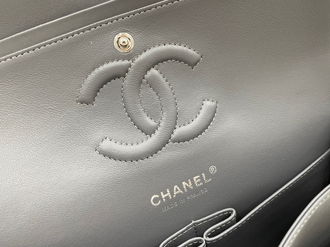 Limited Edition Chanel Classic Flap 17CM 20Cm 25CM Sheepskin Shoulder Bag With Light Gold High End Dark Gray