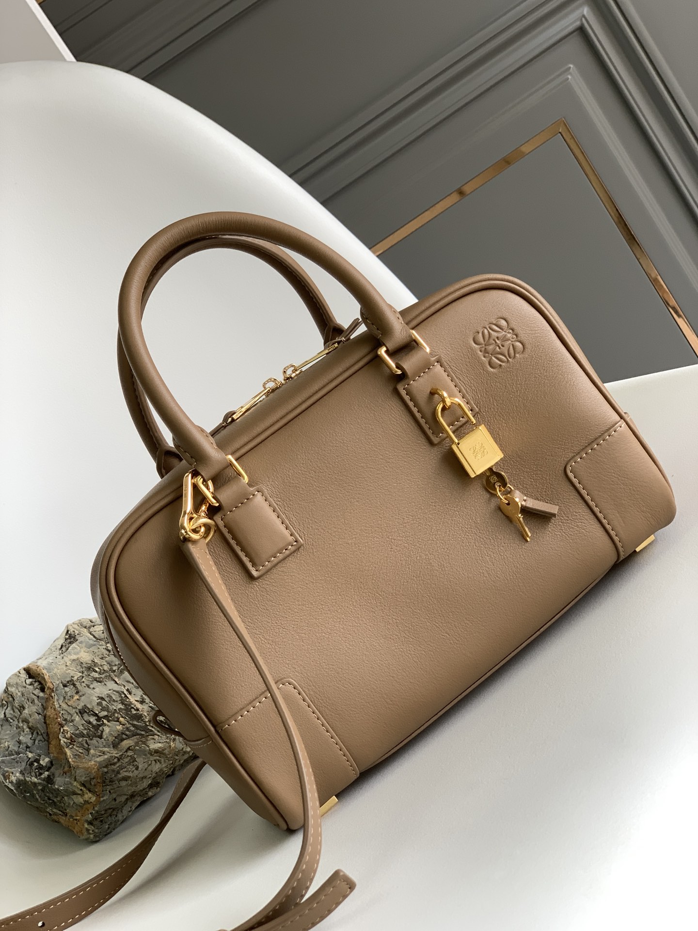 Loewe Amazona 19 Square Bag in Nappa Calfskin Tan