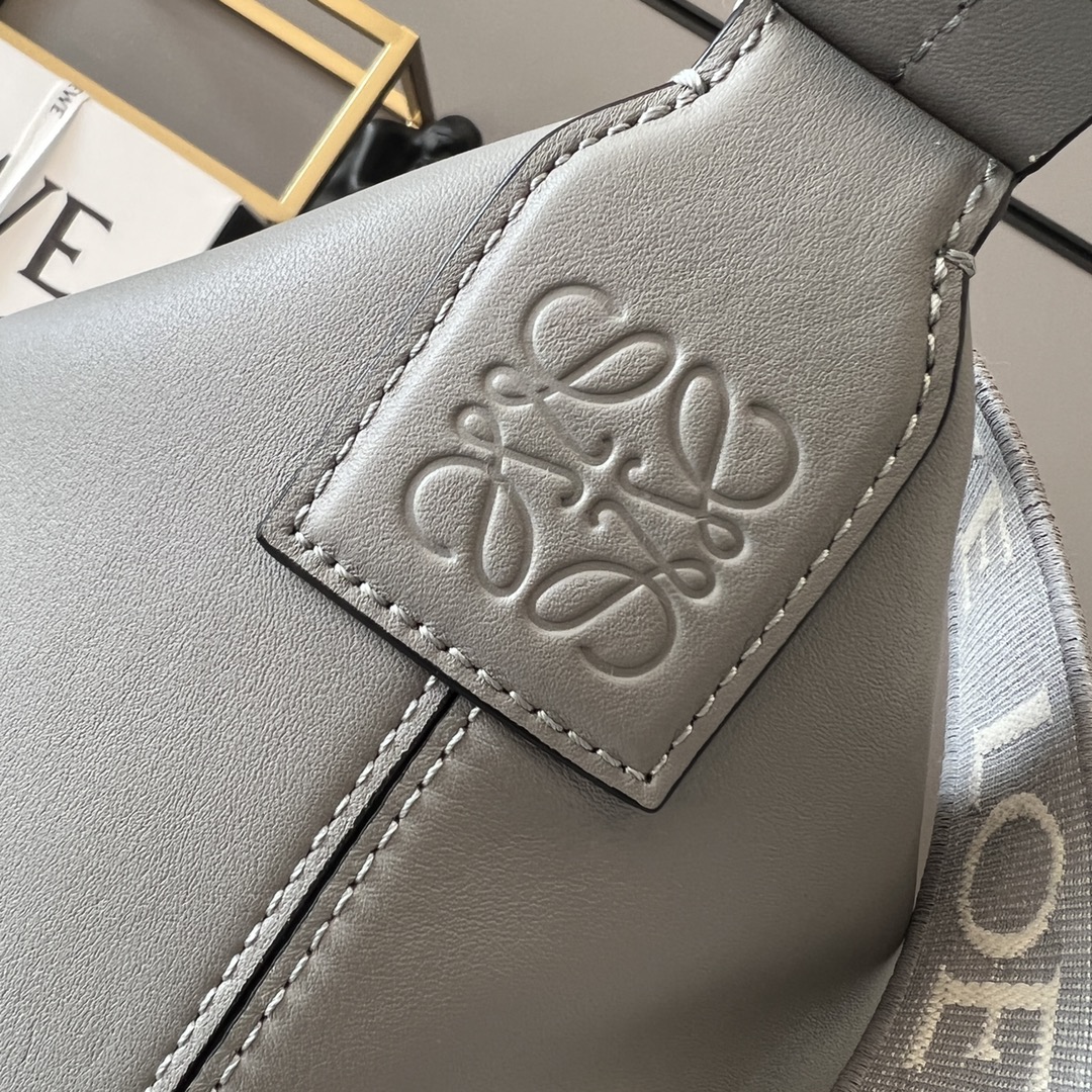 Loewe Cubi Crossbody bag in Supple Smooth Calfskin and Jacquard Gray