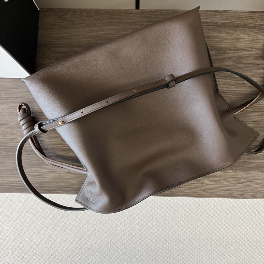 Loewe Large Flamenco Clutch in Nappa Calfskin Chocolate